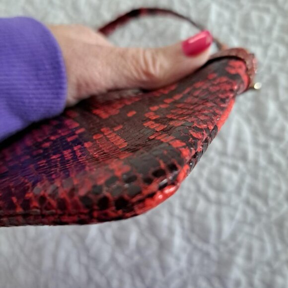 EUC Dooney & Bourke Red Python Snake Embossed Wristlet Wallet - Unusual Lining - Picture 9 of 11